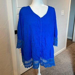 Pretty blue blouse! Size 2x